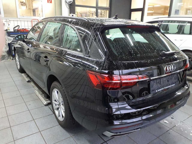 Audi A4 35 TDI Avant S-Tronic
