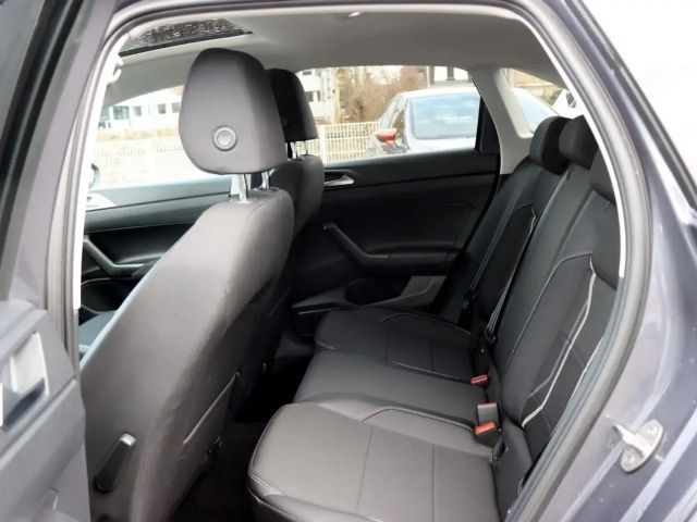 Volkswagen Taigo 1.0 TSI DSG Style