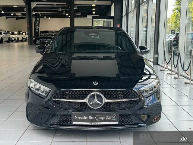 Mercedes-Benz A 180 Progressive