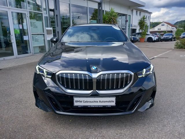 BMW 520 520d M-Sport Touring xDrive