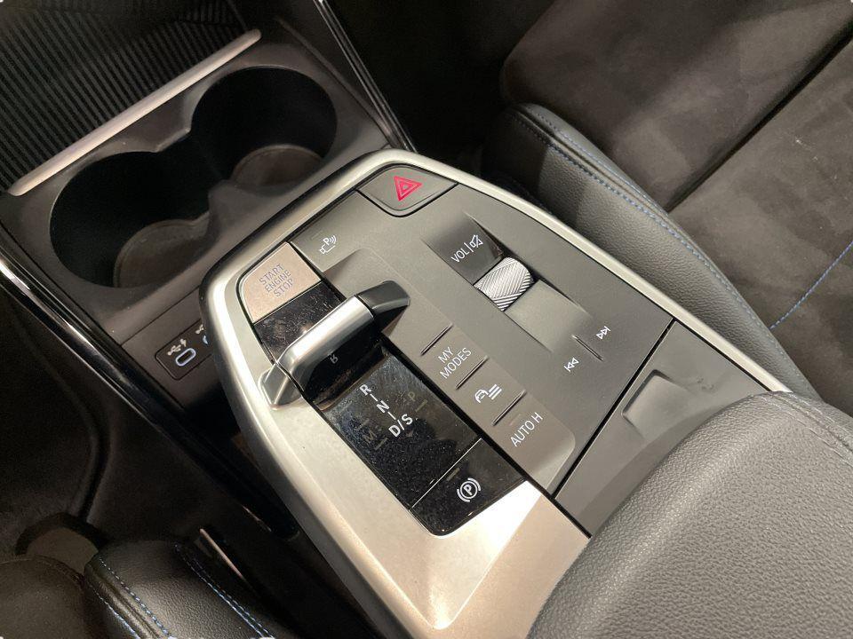 BMW 225 Active Tourer xDrive