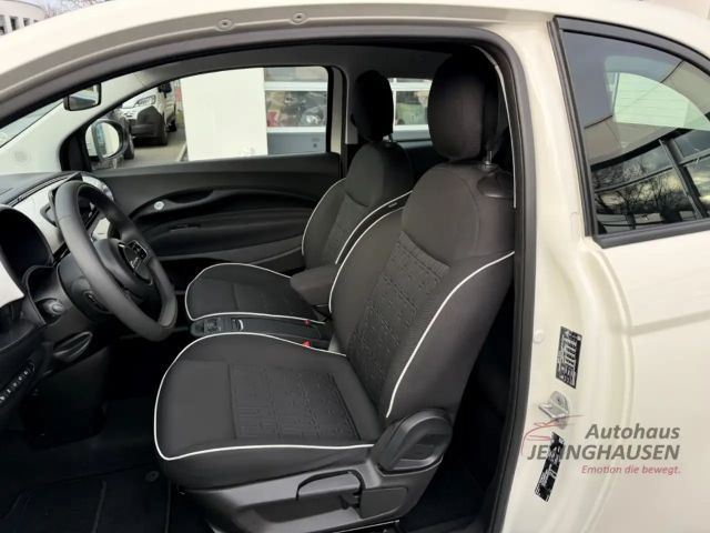 Fiat 500e +Rückfahrkam.+Klimaaut.+Tempomat+Sitzheizung