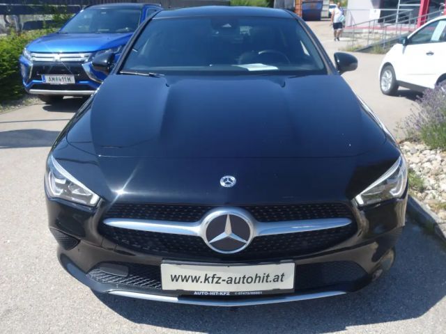 Mercedes-Benz CLA 180 CLA 180 d