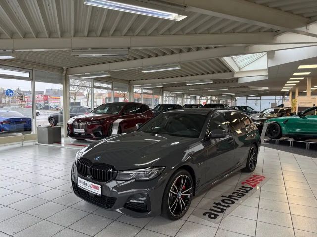 BMW 320 320e M-Sport Touring