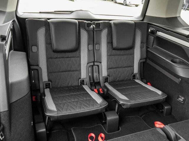 Volkswagen Touran 2.0 TDI DSG IQ.Drive