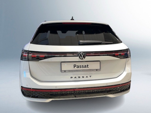 Volkswagen Passat DSG IQ.Drive R-Line