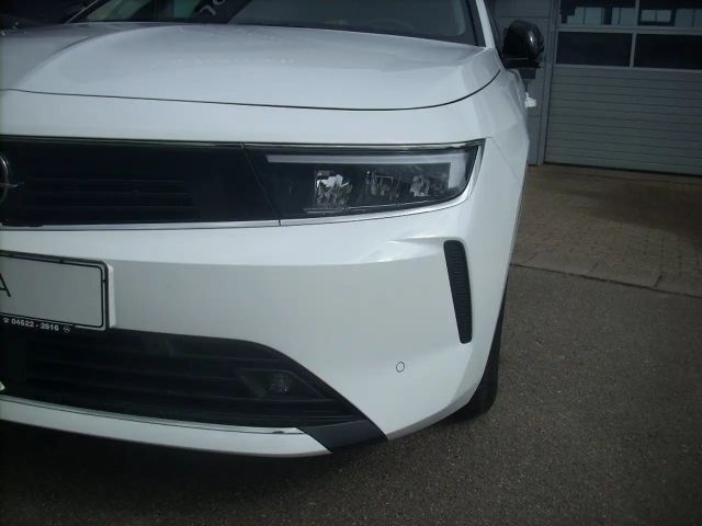 Opel Astra Elegance business+