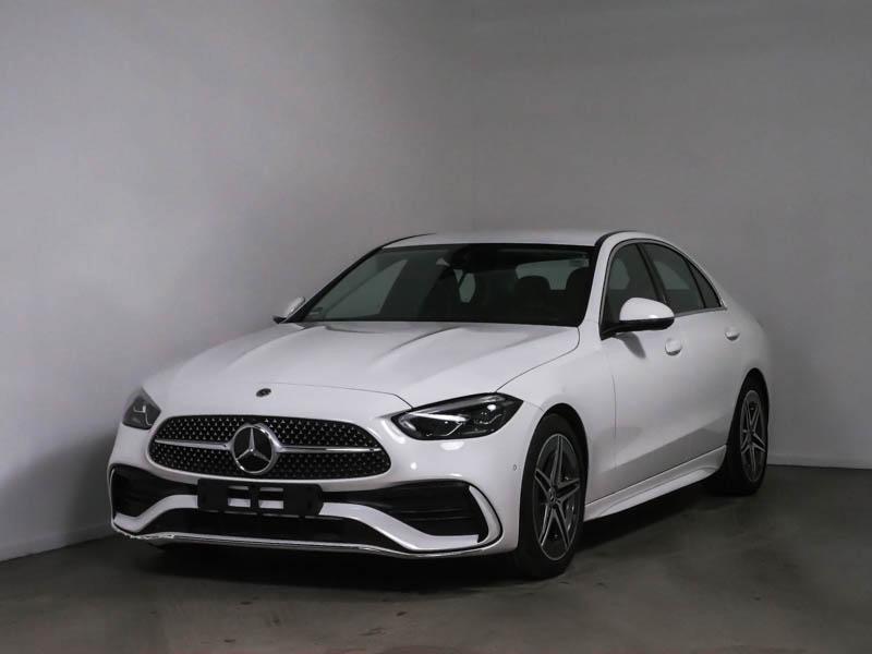 Mercedes-Benz C 200 AMG Line Sedan