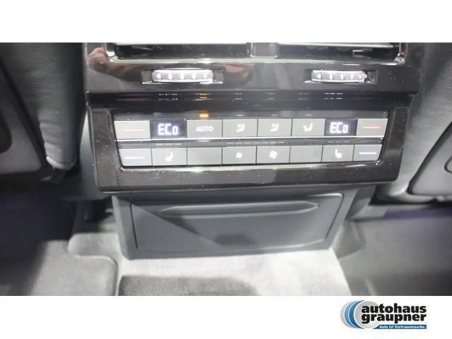 Volkswagen Touareg 3.0 V6 TDI 4Motion R-Line