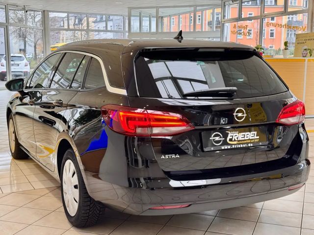 Opel Astra Sports Tourer