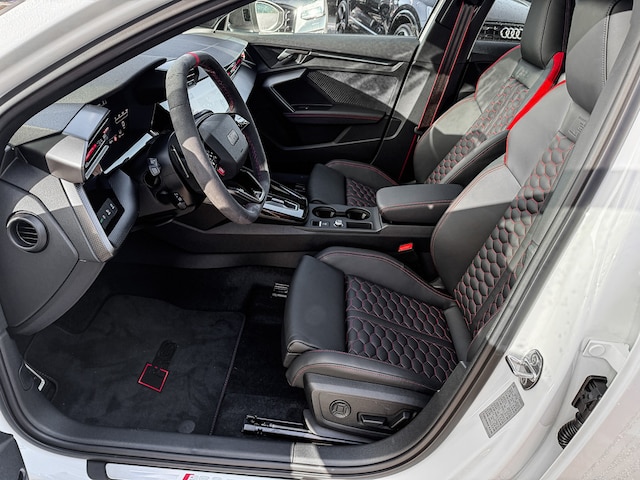 Audi RS3 Quattro S-Tronic Sportback