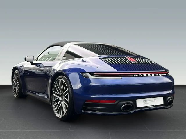 Porsche 992 4S Coupé Targa