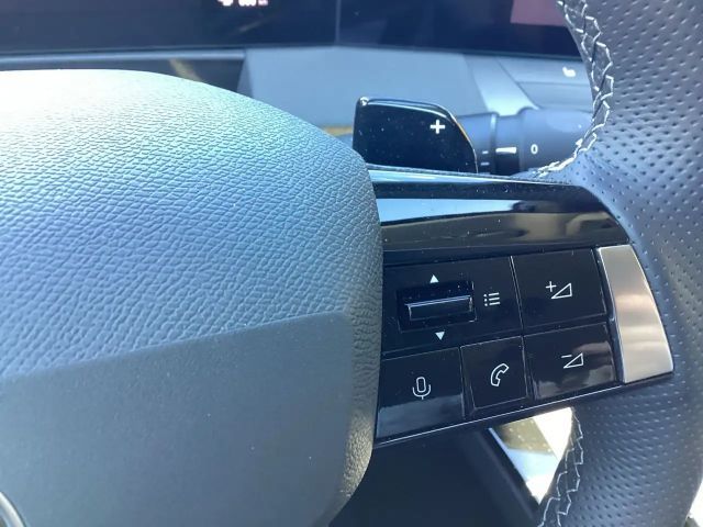 Opel Astra Elegance Hybrid Innovation