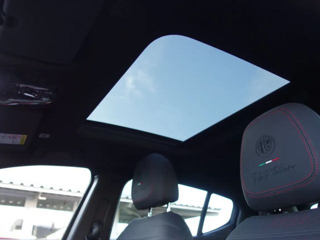 Alfa Romeo Tonale Hybrid Q4