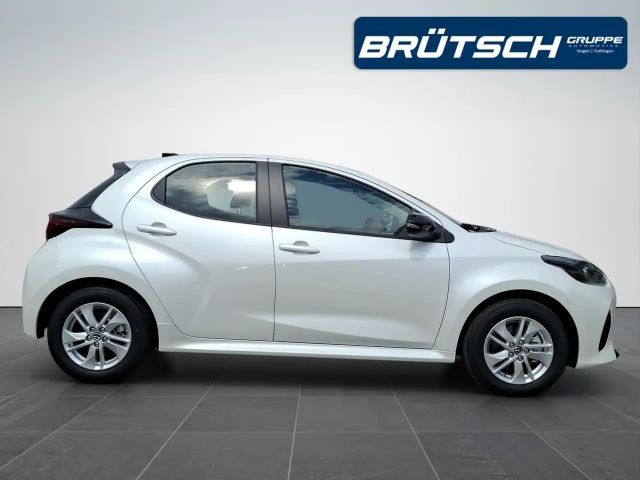 Mazda 2 Mazda 2 1.5 Hybrid Center-Line Automatik / Klima /