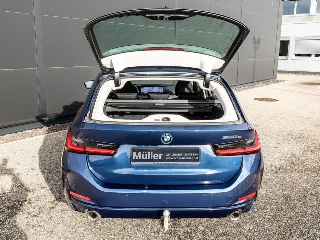 BMW 330 330e Touring