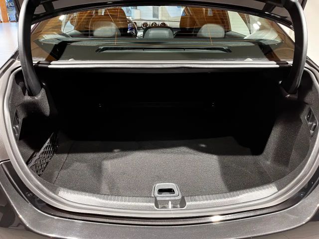 Mercedes-Benz C 200 AVANTGARDE C 200 d Sedan