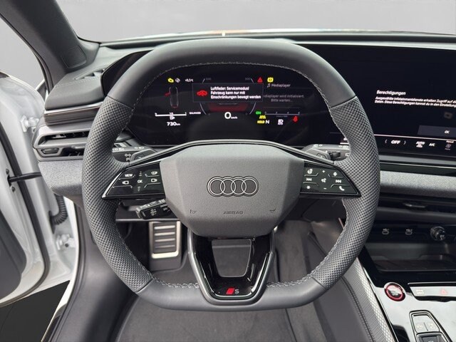 Audi A6 Avant Quattro S-Tronic