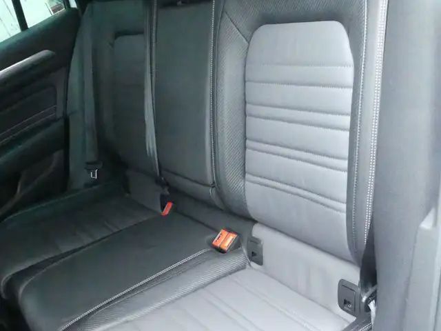 Volkswagen Passat 4Motion R-Line Sport Variant