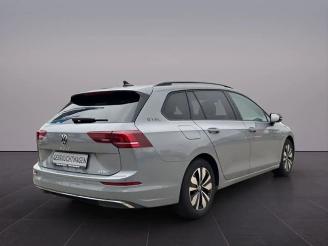 Volkswagen Golf 1.5 eTSI Golf VIII Variant