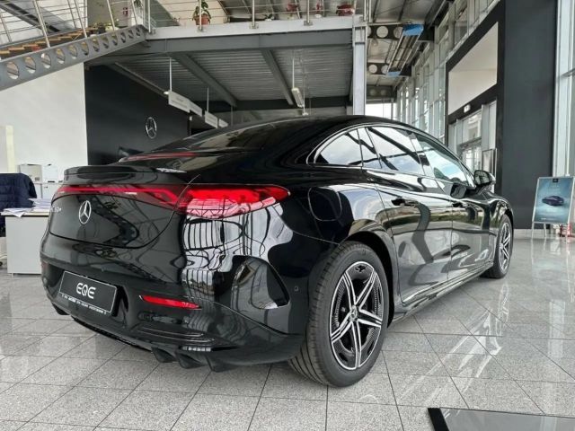 Mercedes-Benz EQE 350 AMG Line Sedan