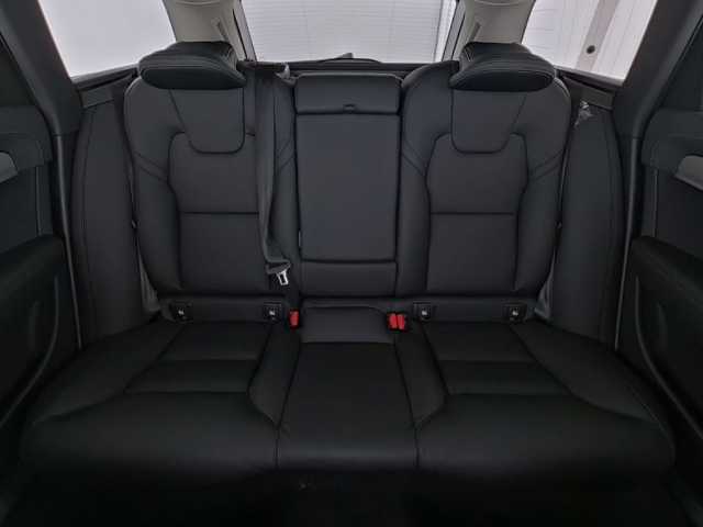 Volvo V90 AWD Dark Plus T6