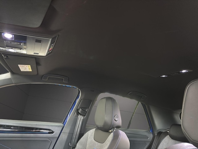 Volkswagen T-Roc 2.0 TSI 4Motion