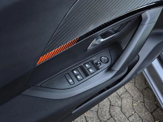 Peugeot E-2008 Active Pack