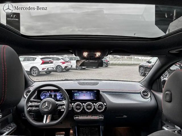 Mercedes-Benz EQA 300 4MATIC AMG Line