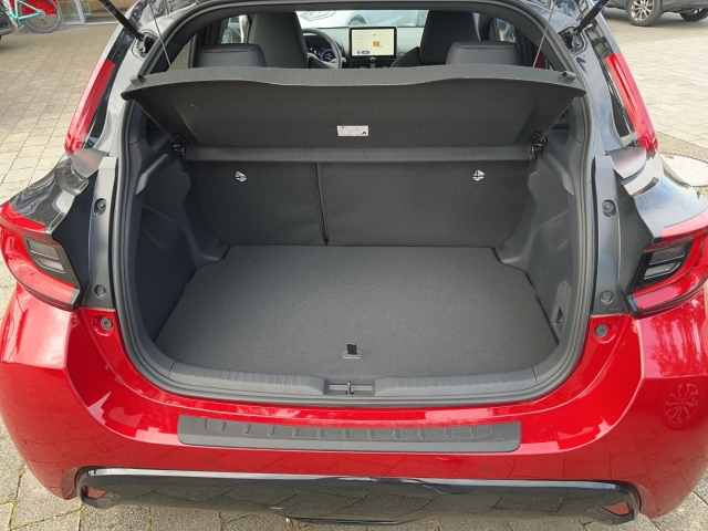 Toyota Yaris 5-deurs Plus Style