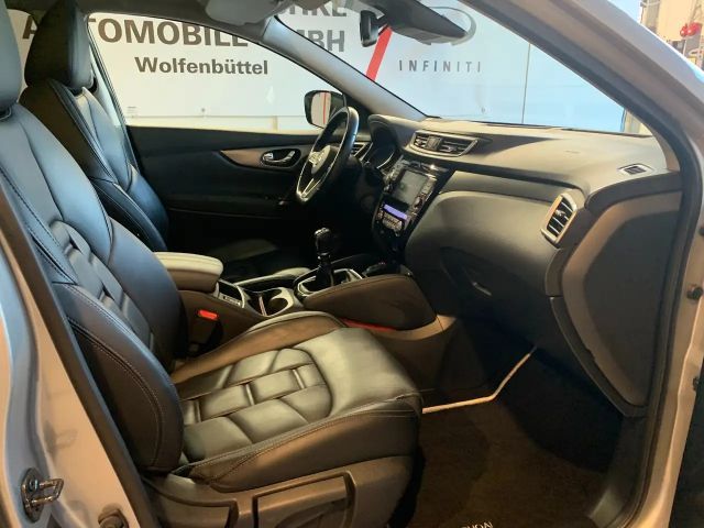 Nissan Qashqai Akari 1,3 Leder/Navi/SHZ/Pano/CarPlay