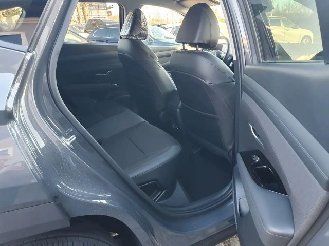 Hyundai Tucson 1.6 2WD Hybrid T-GDi