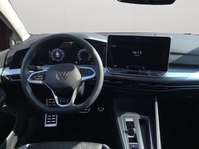 Volkswagen Golf 1.5 eTSI DSG Golf VIII