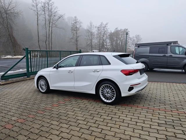 Audi A3 30 TDI Sedan