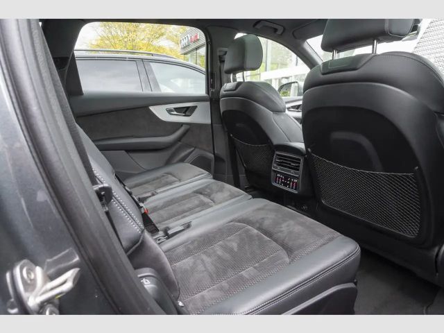 Audi Q7 55 TFSI Quattro S-Line Sport