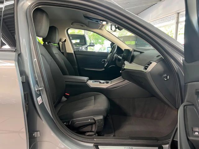 BMW 320 320d Touring