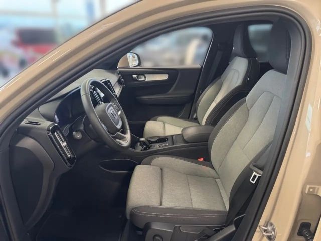 Volvo XC40 Core