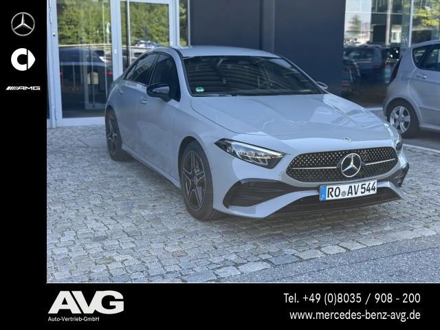 Mercedes-Benz A 200 AMG Line