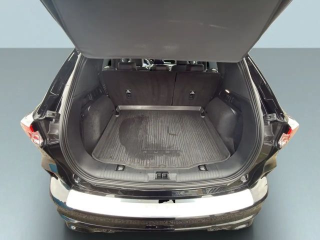 Ford Kuga Plug in Hybrid ST Line X