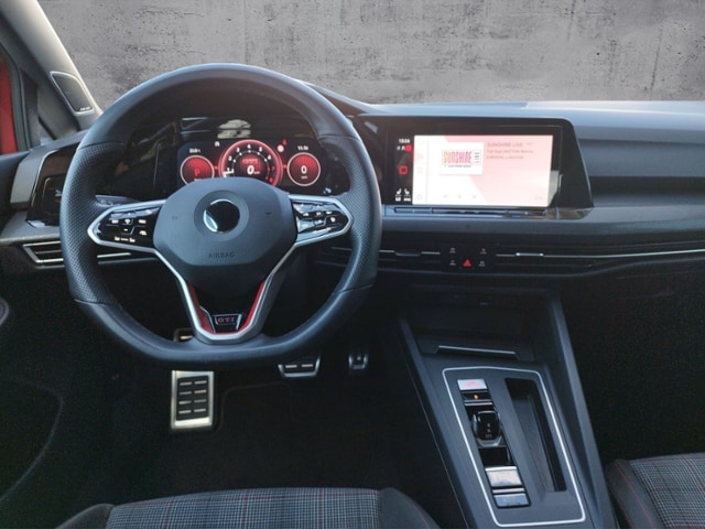 Volkswagen Golf 2.0 TSI DSG Golf VIII