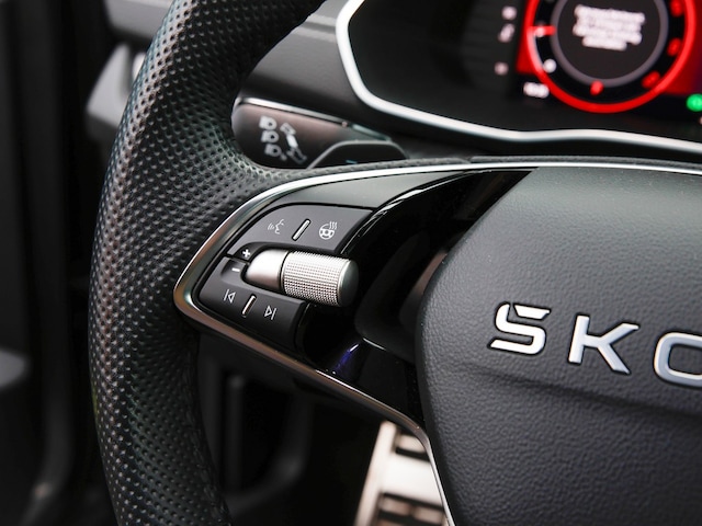 Skoda Octavia 2.0 TDI Combi Sportline