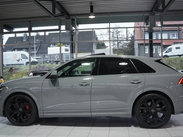 Audi RS Q8 Quattro