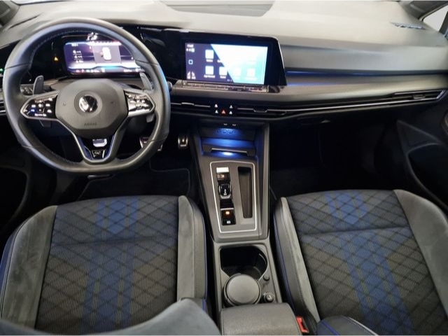 Volkswagen Golf 2.0 TSI 4Motion Golf VIII