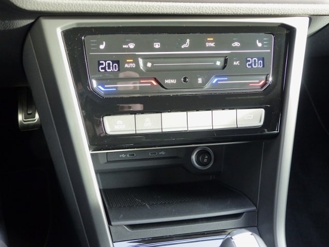 Volkswagen Touran 2.0 TDI DSG R-Line