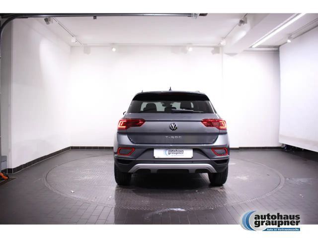 Volkswagen T-Roc 1.5 TSI DSG Move