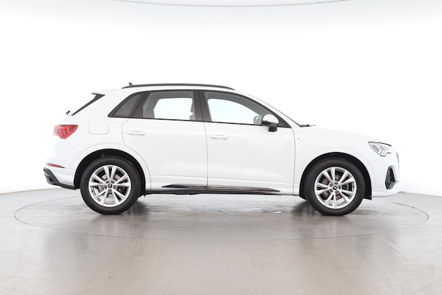 Audi Q3 35 TDI S-Line