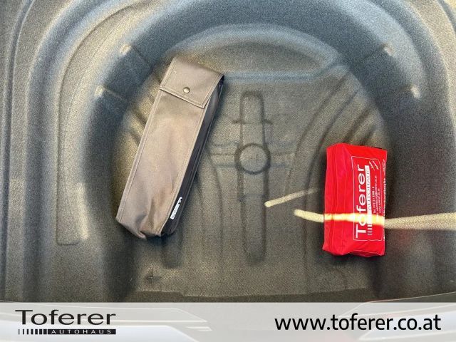 Volkswagen Golf DSG Life Variant