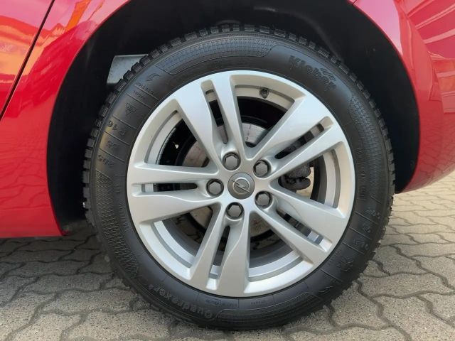 Opel Astra 1.2 Turbo Edition Turbo