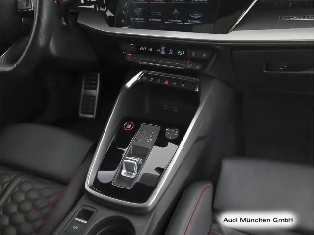 Audi RS3 S-Tronic Sedan