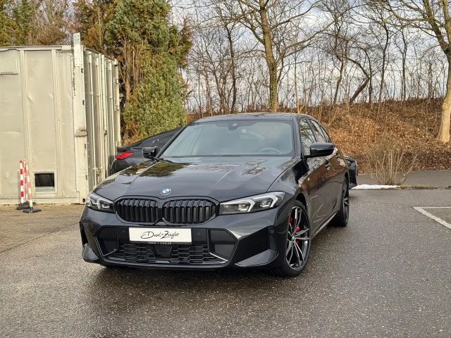 BMW 320 320d M-Sport Sedan xDrive